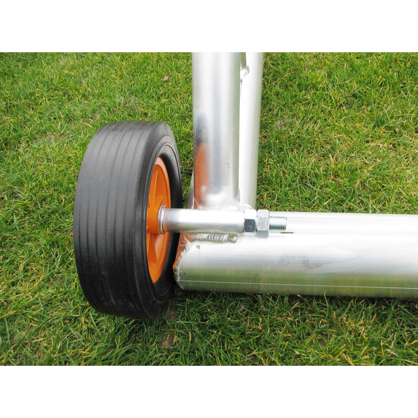 Hjul till helsvetsat fotbollsmål - C48-104