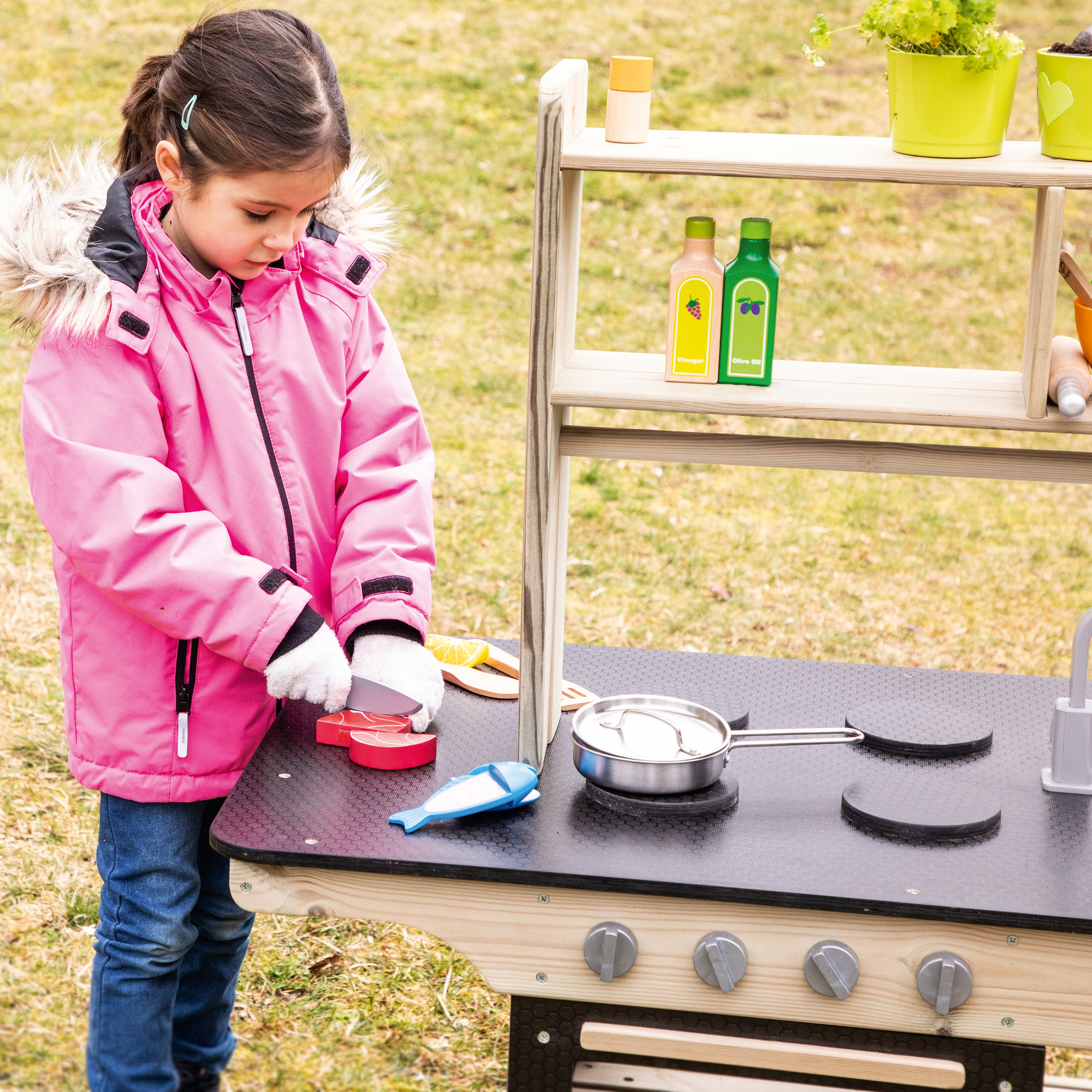 Udendørs legekøkken 