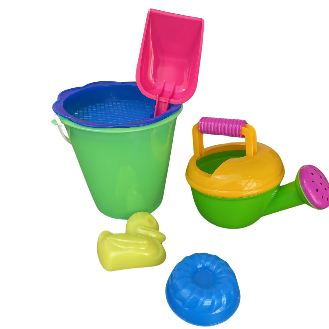 Sandset med vattenkanna