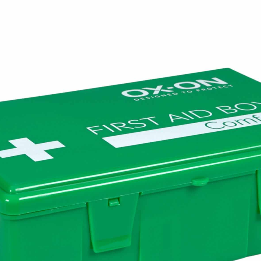 Förstahjälpen låda med innehåll